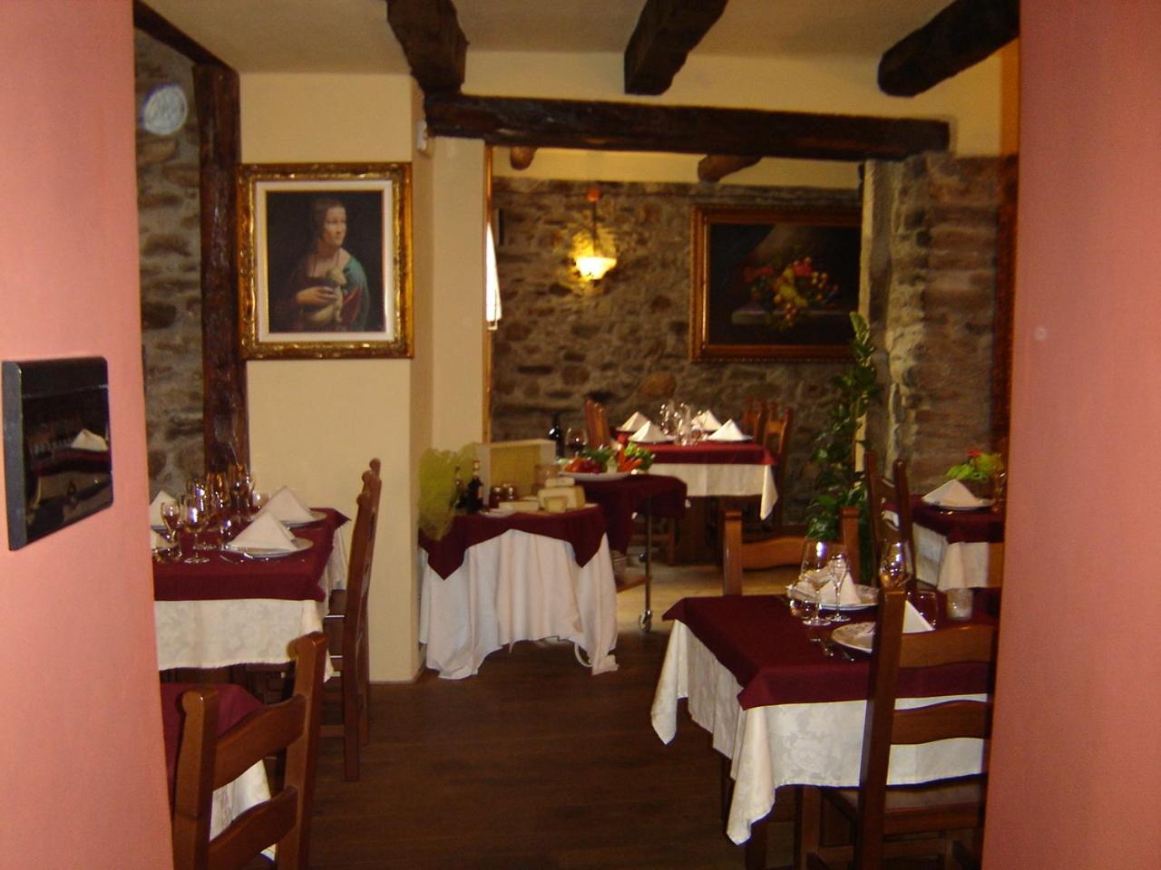 Appartamenti Vacanze E Camere Roccetta Fiorita เปตเตนาสโก ภายนอก รูปภาพ