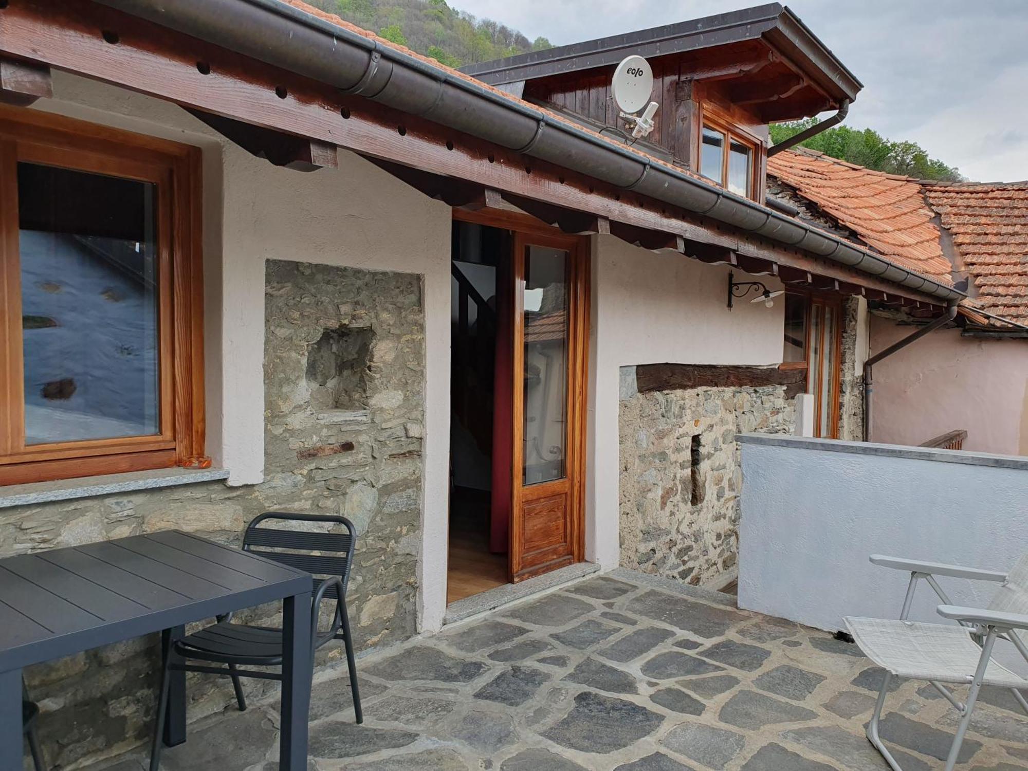 Appartamenti Vacanze E Camere Roccetta Fiorita เปตเตนาสโก ห้อง รูปภาพ
