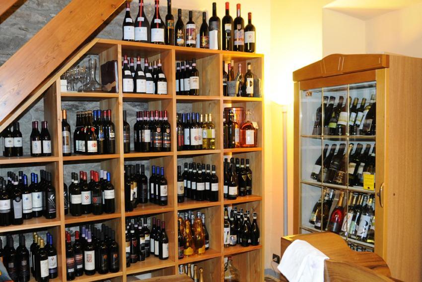 Appartamenti Vacanze E Camere Roccetta Fiorita เปตเตนาสโก ภายนอก รูปภาพ