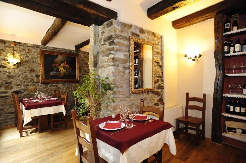 Appartamenti Vacanze E Camere Roccetta Fiorita เปตเตนาสโก ภายนอก รูปภาพ